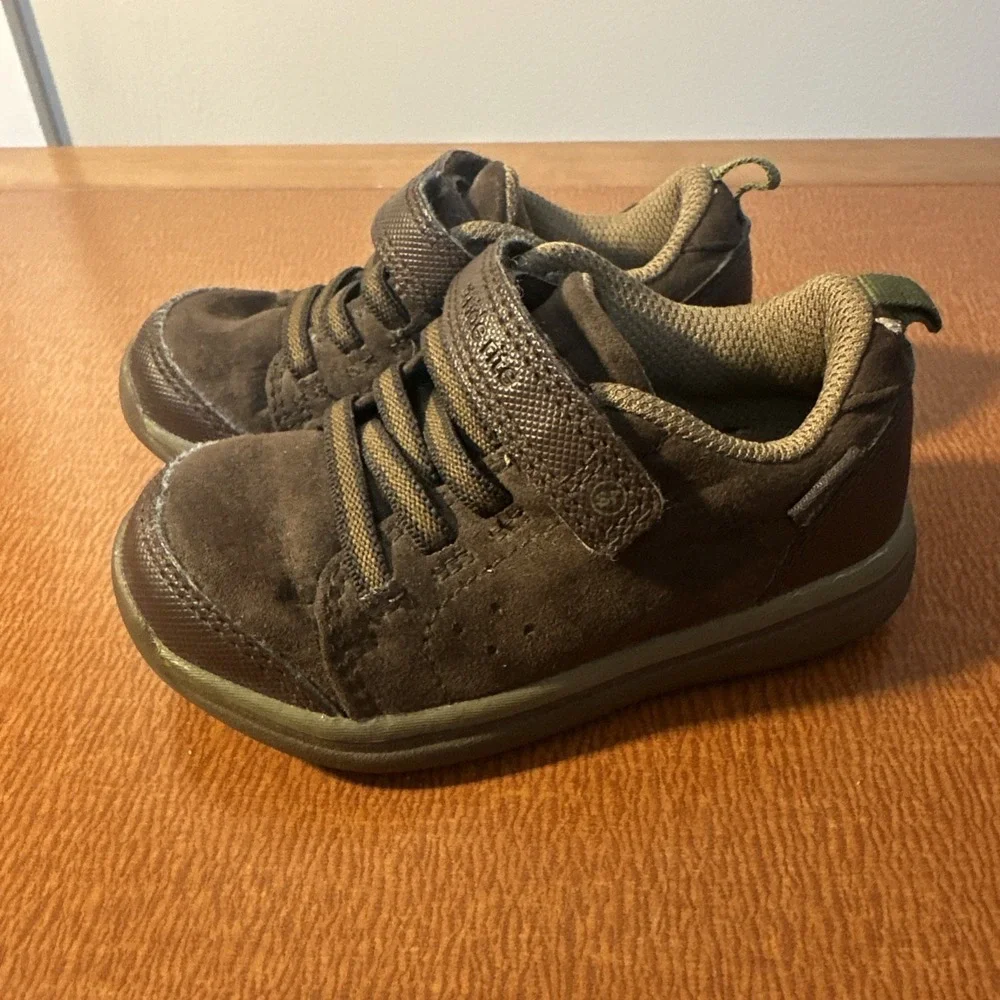 Stride Rite Made2Play Bonde‎ Sneakers Brown Baby Boys Size 6 Months Baby